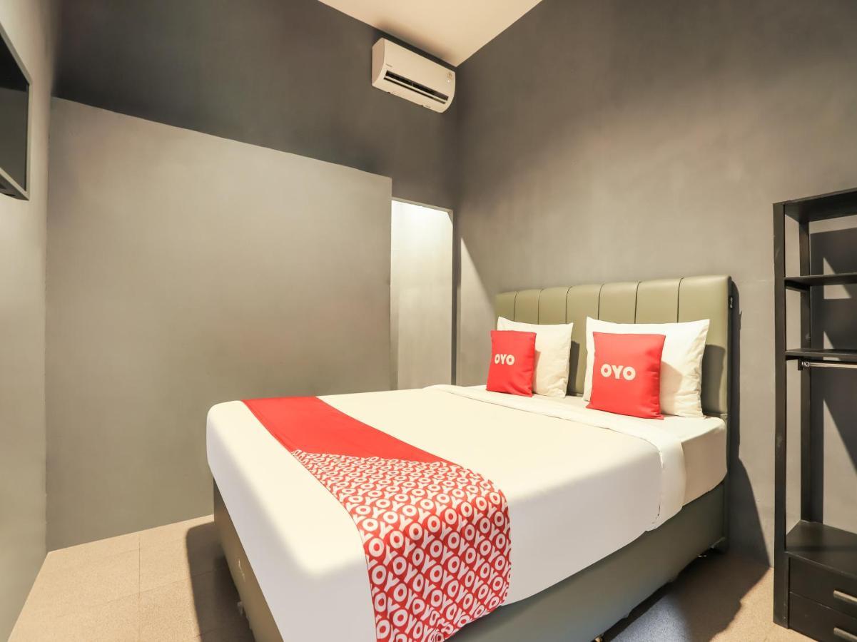 Oyo 3492 Mandala Residence ميدان المظهر الخارجي الصورة