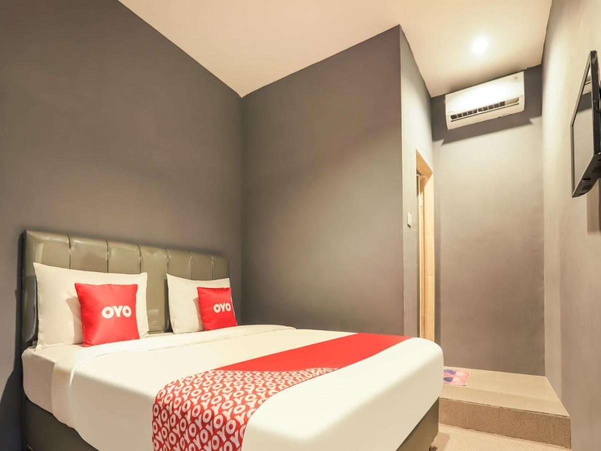 Oyo 3492 Mandala Residence ميدان المظهر الخارجي الصورة