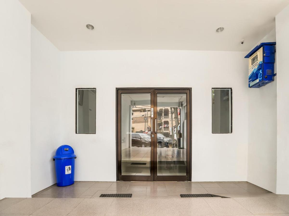 Oyo 3492 Mandala Residence ميدان المظهر الخارجي الصورة
