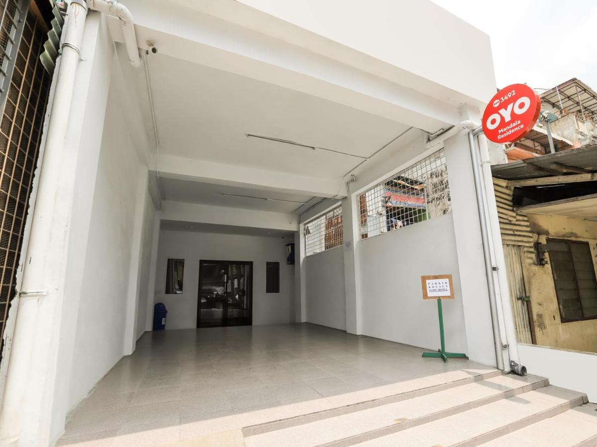 Oyo 3492 Mandala Residence ميدان المظهر الخارجي الصورة